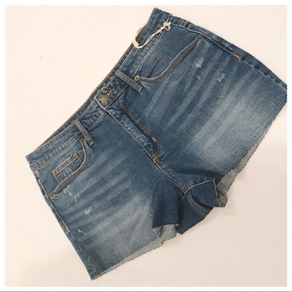 NWT Universal Thread Short Shorts   - Picture 4 of 9